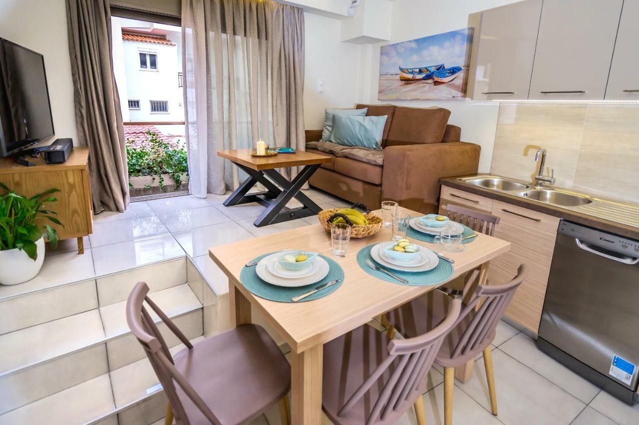 Lemar Luxury Apartments ヘルソニソス エクステリア 写真