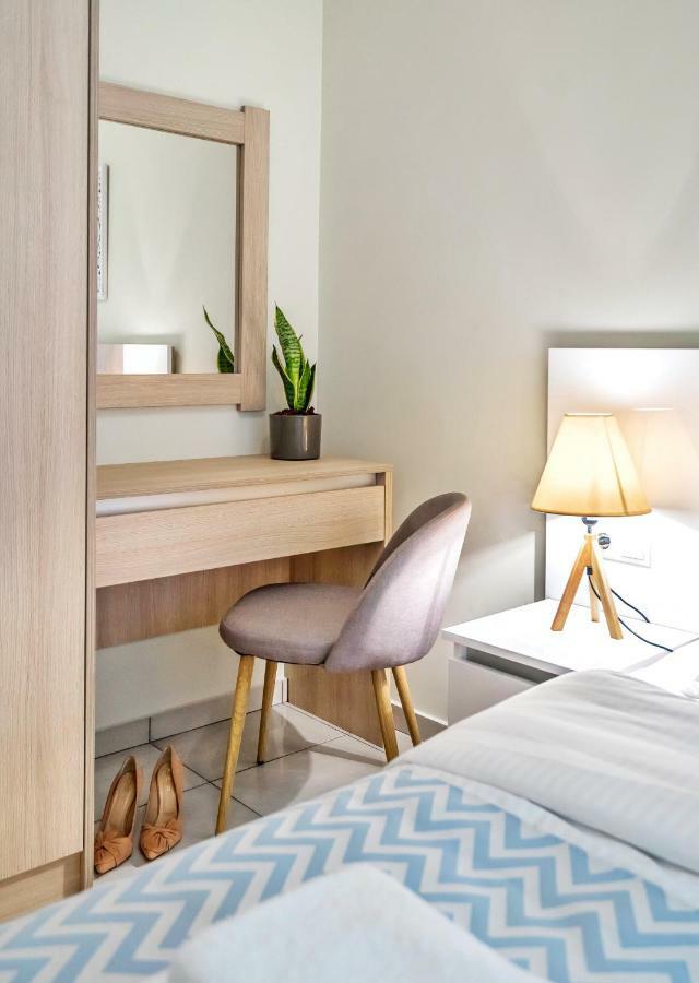 Lemar Luxury Apartments ヘルソニソス エクステリア 写真
