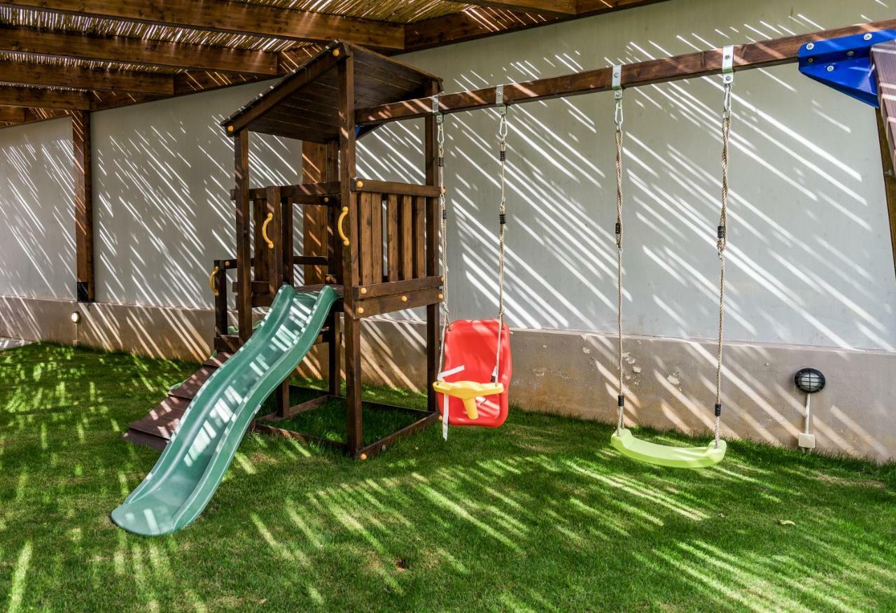 Lemar Luxury Apartments ヘルソニソス エクステリア 写真
